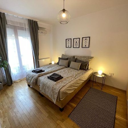Szimpla Central Boutique Apartment Budapest Ngoại thất bức ảnh